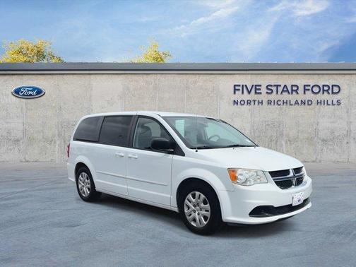 White Knuckle Clearcoat 2017 Dodge Grand Caravan SE