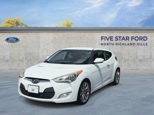 Century White 2014 Hyundai Veloster RE:FLEX w/Black
