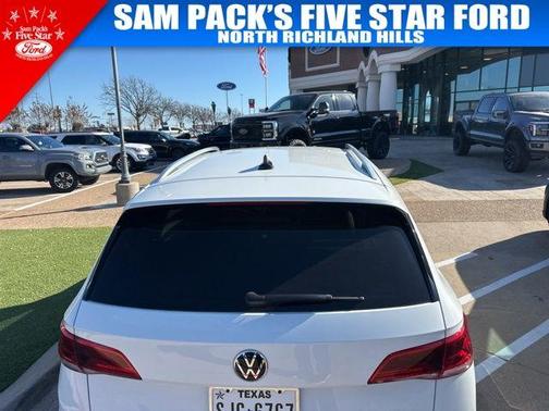 2022 Volkswagen Taos 1.5T SE