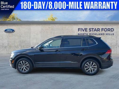 Deep Black Pearl Effect 2019 Volkswagen Tiguan 2.0T SE