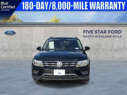 Deep Black Pearl Effect 2019 Volkswagen Tiguan 2.0T SE