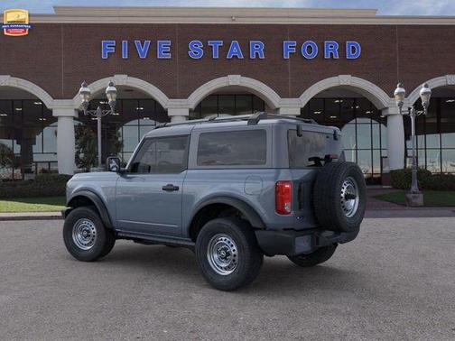 2025 Ford Bronco Base