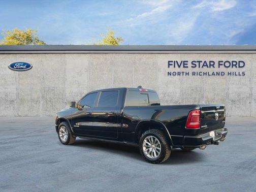 Diamond Black 2022 RAM 1500 Laramie