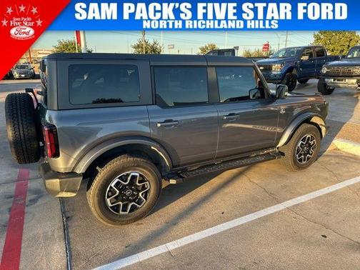 2023 Ford Bronco Outer Banks