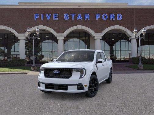 Space White Metallic 2026 Ford Maverick Lobo Standard