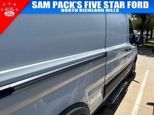 Oxford White 2015 Ford Transit-350 Base