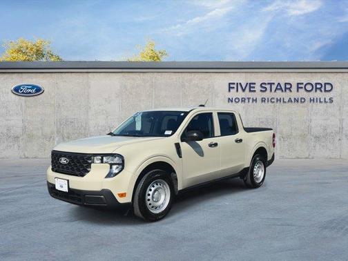 Desert Sand 2025 Ford Maverick XL