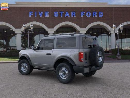 2025 Ford Bronco Base