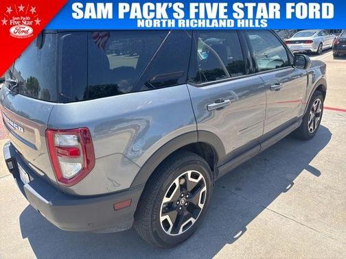 Gray Metallic 2022 Ford Bronco Sport Outer Banks