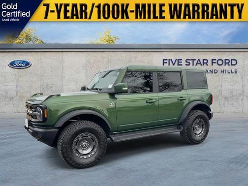 2025 Ford Bronco Outer Banks