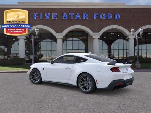 2025 Ford Mustang Dark Horse