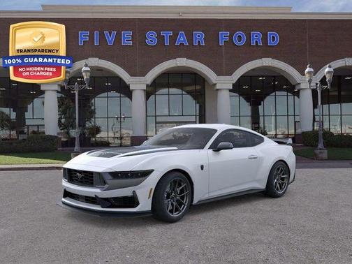 2025 Ford Mustang Dark Horse