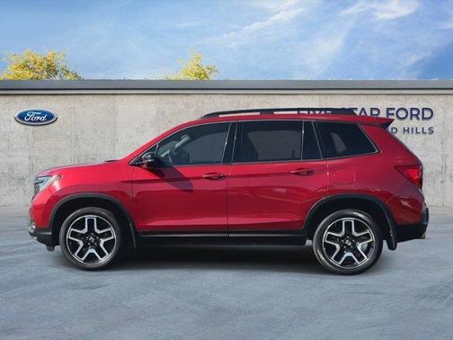 Radiant Red Metallic II 2023 Honda Passport Elite