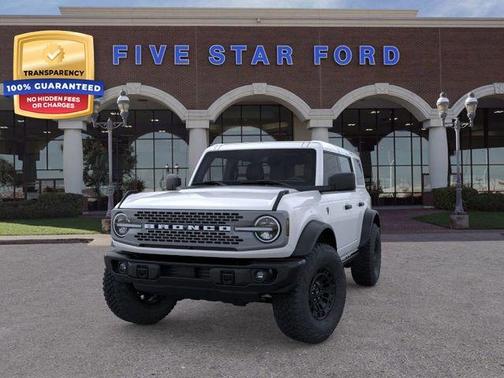 Oxford White 2026 Ford Bronco Badlands