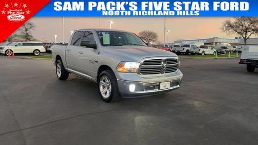 2016 RAM 1500 SLT