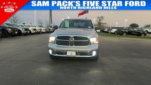 2016 RAM 1500 SLT