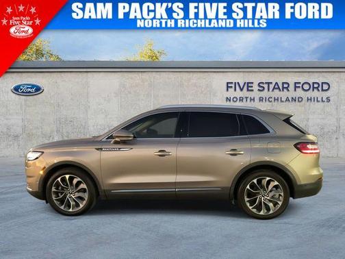 2021 Lincoln Nautilus Reserve