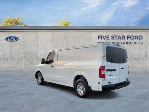 2021 Nissan NV Cargo NV2500 HD SV V6/SV V8