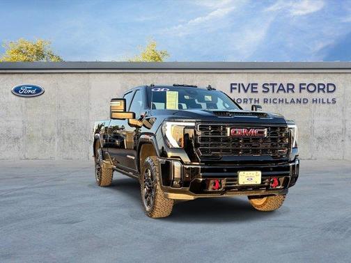 2024 GMC Sierra 2500 AT4