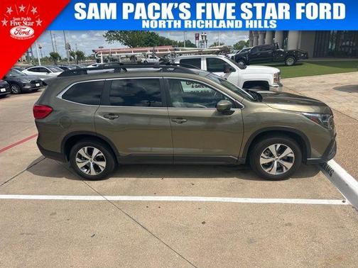 Autumn Green Metallic 2024 Subaru Ascent Premium