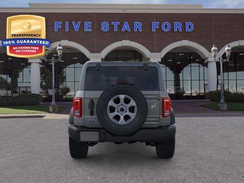 Carbonized Gray Metallic 2026 Ford Bronco Big Bend