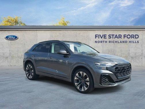 Daytona Gray Pearl Effect 2025 Audi Q8 55 Premium