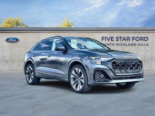 Daytona Gray Pearl Effect 2025 Audi Q8 55 Premium