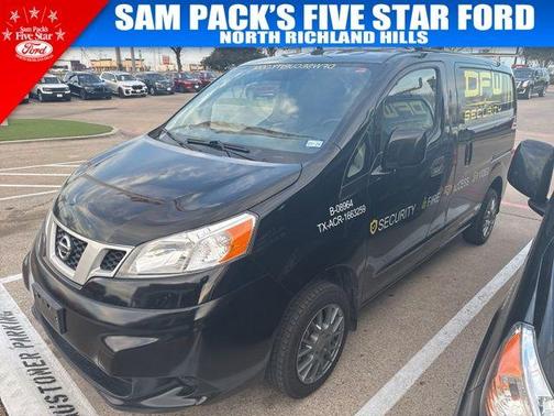 2021 Nissan NV200 SV