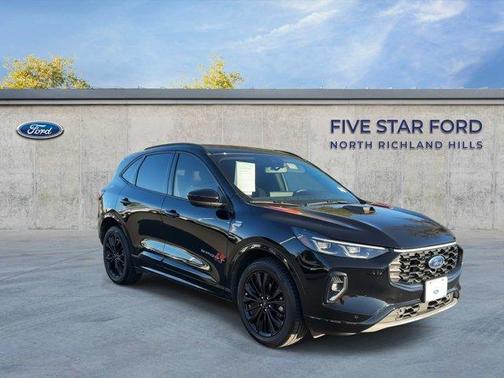 2023 Ford Escape ST-Line Elite
