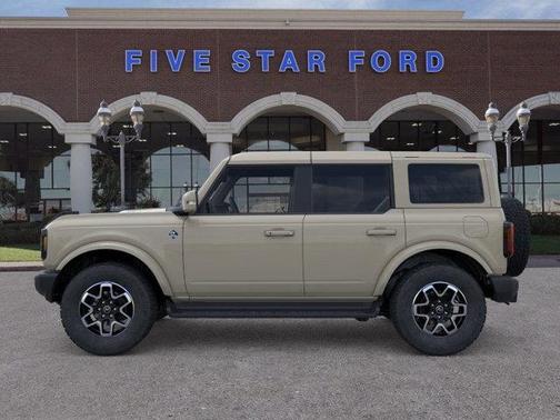 2025 Ford Bronco Outer Banks