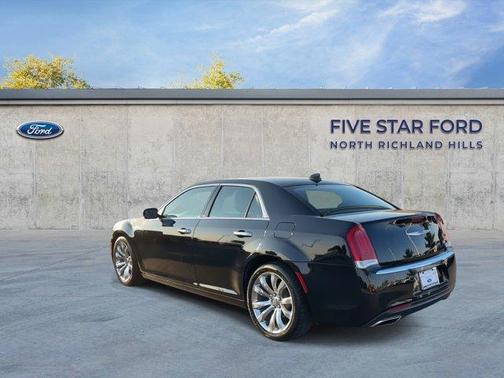 2019 Chrysler 300 Limited