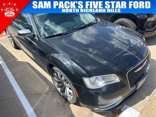 2019 Chrysler 300 Limited