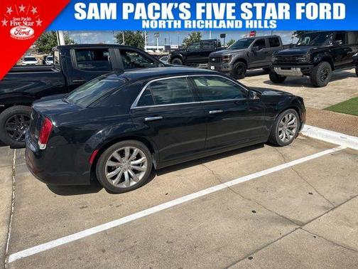2019 Chrysler 300 Limited