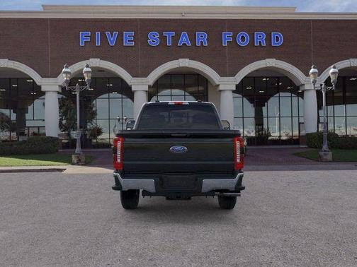 2026 Ford F-250 Lariat