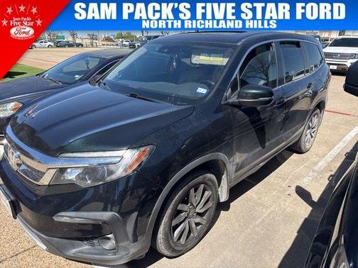 Lunar Silver Metallic 2019 Honda Pilot EX-L