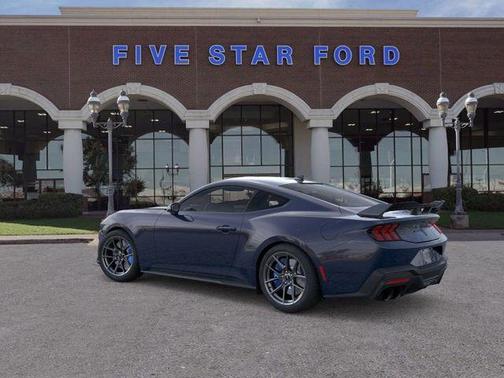 2025 Ford Mustang Dark Horse