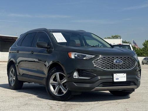 Forged Green Metallic 2023 Ford Edge SEL