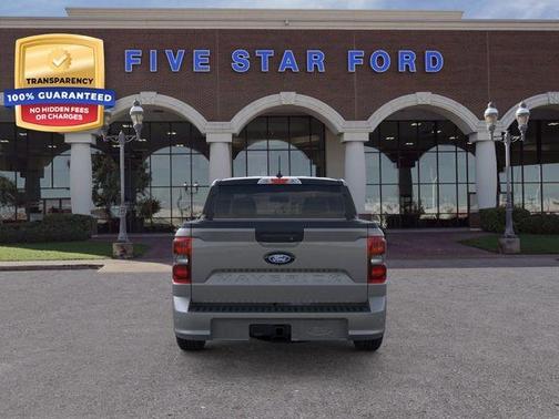 Carbonized Gray Metallic 2026 Ford Maverick Lobo Standard