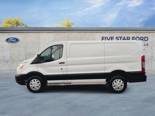 Oxford White 2019 Ford Transit-250 Base