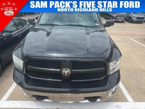 2015 RAM 1500 SLT