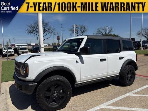 Oxford White 2024 Ford Bronco Black Diamond