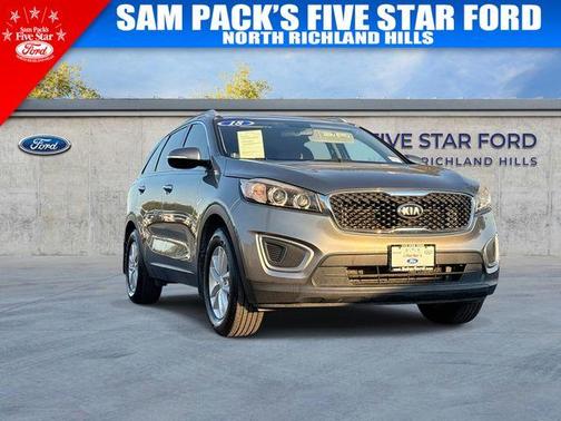 2018 Kia Sorento LX