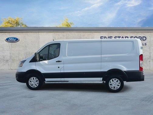 Oxford White 2025 Ford Transit-250 Base
