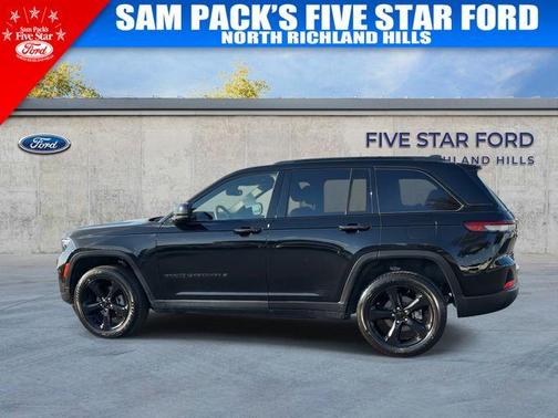 2023 Jeep Grand Cherokee Altitude