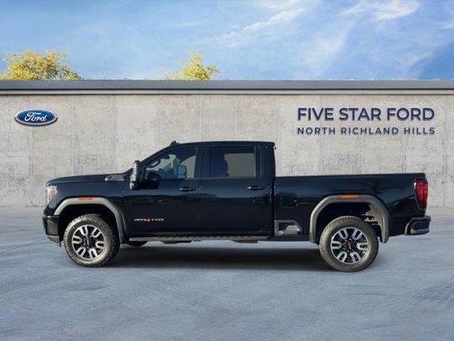 2022 GMC Sierra 2500 AT4