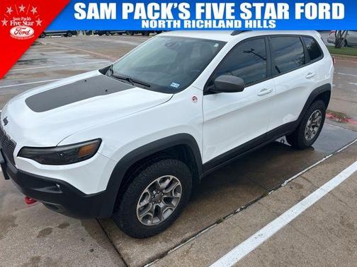 Bright White Clearcoat 2021 Jeep Cherokee Trailhawk