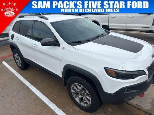 Bright White Clearcoat 2021 Jeep Cherokee Trailhawk