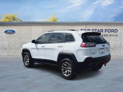 Bright White Clearcoat 2021 Jeep Cherokee Trailhawk