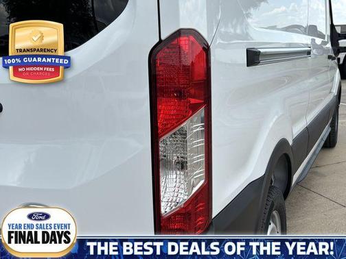 2025 Ford Transit-250 148 WB Medium Roof Cargo