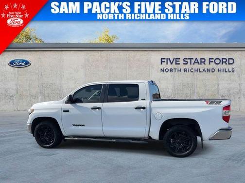 2018 Toyota Tundra SR5